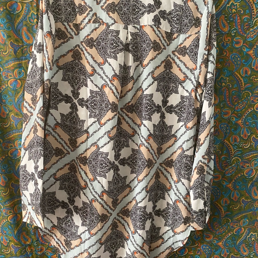 Beautiful women’s top
